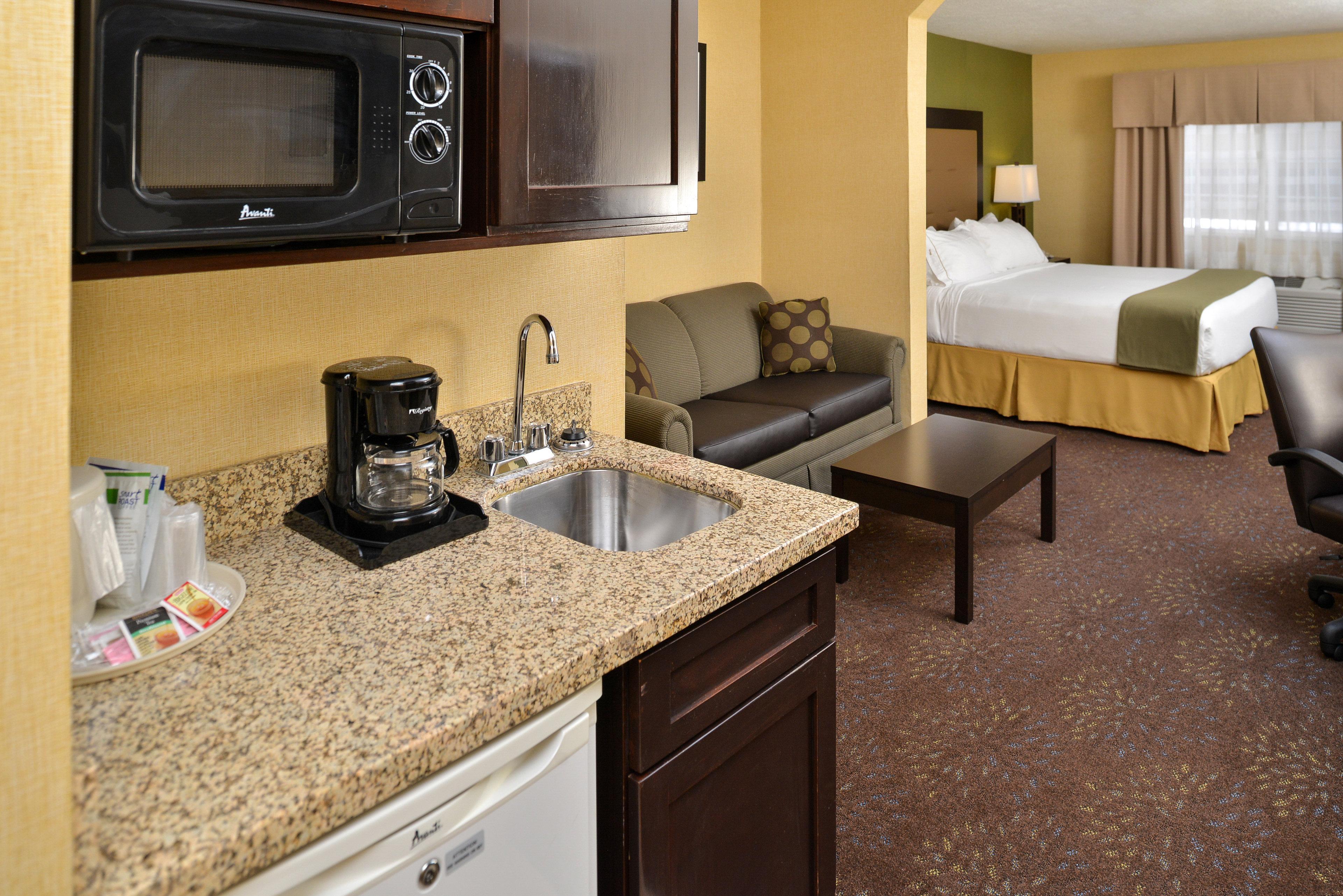Holiday Inn Express Hotel & Suites Charlotte By Ihg Ngoại thất bức ảnh