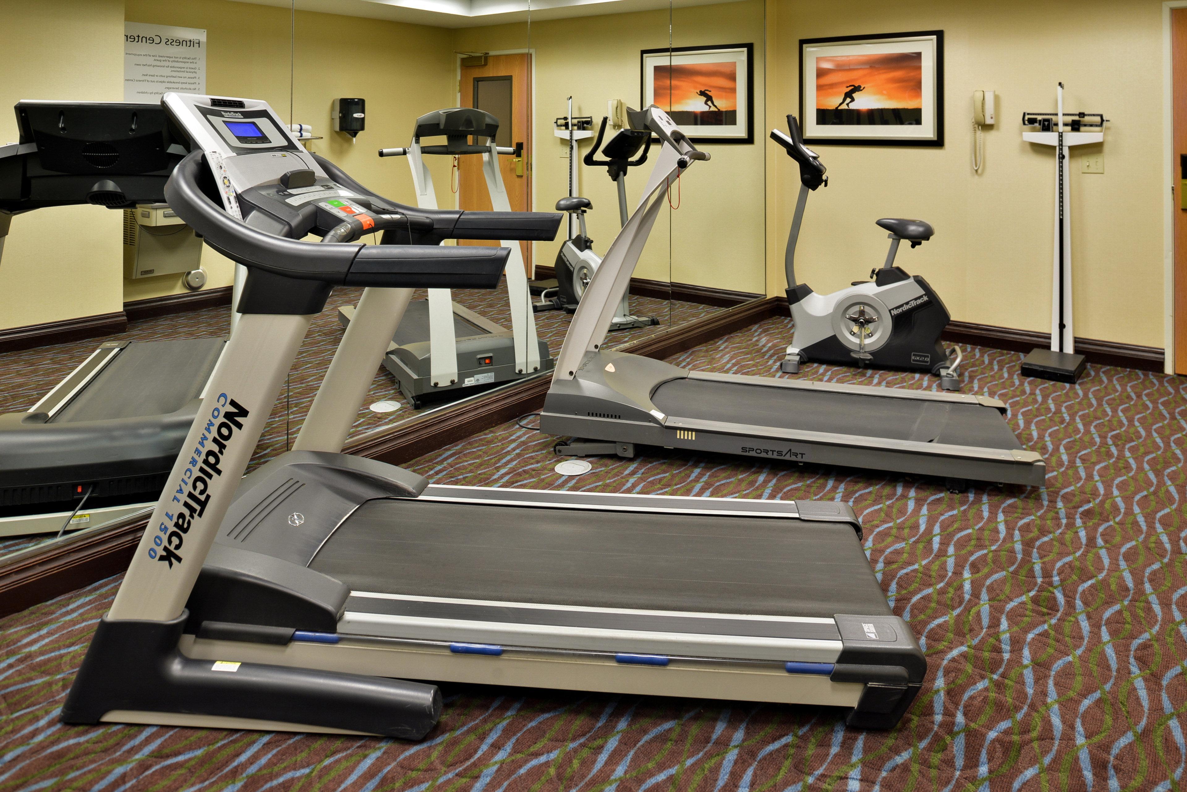 Holiday Inn Express Hotel & Suites Charlotte By Ihg Ngoại thất bức ảnh