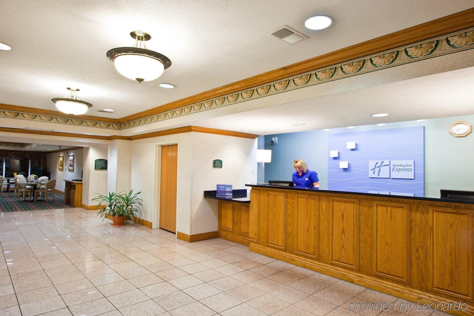 Holiday Inn Express Hotel & Suites Charlotte By Ihg Nội địa bức ảnh