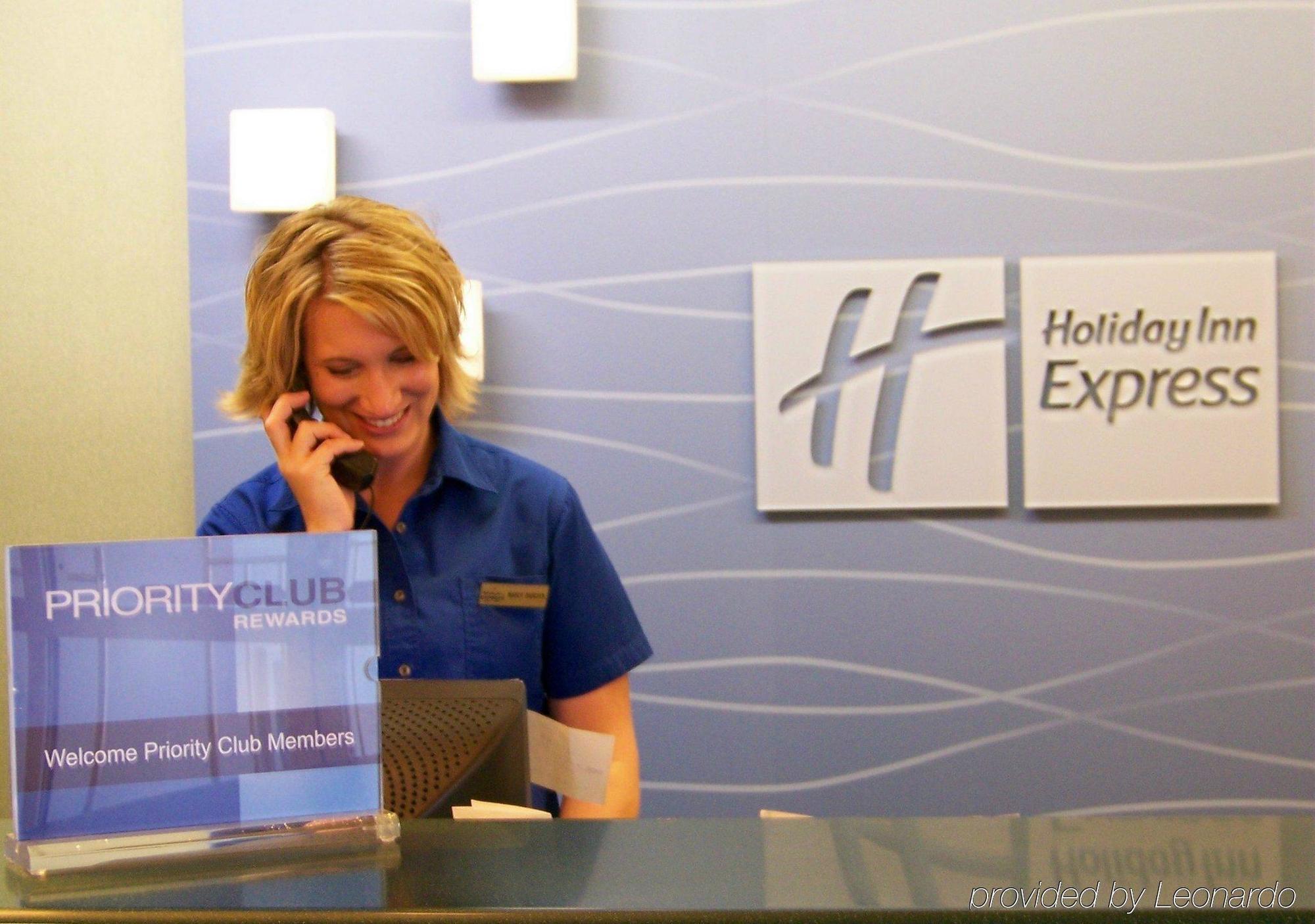 Holiday Inn Express Hotel & Suites Charlotte By Ihg Ngoại thất bức ảnh