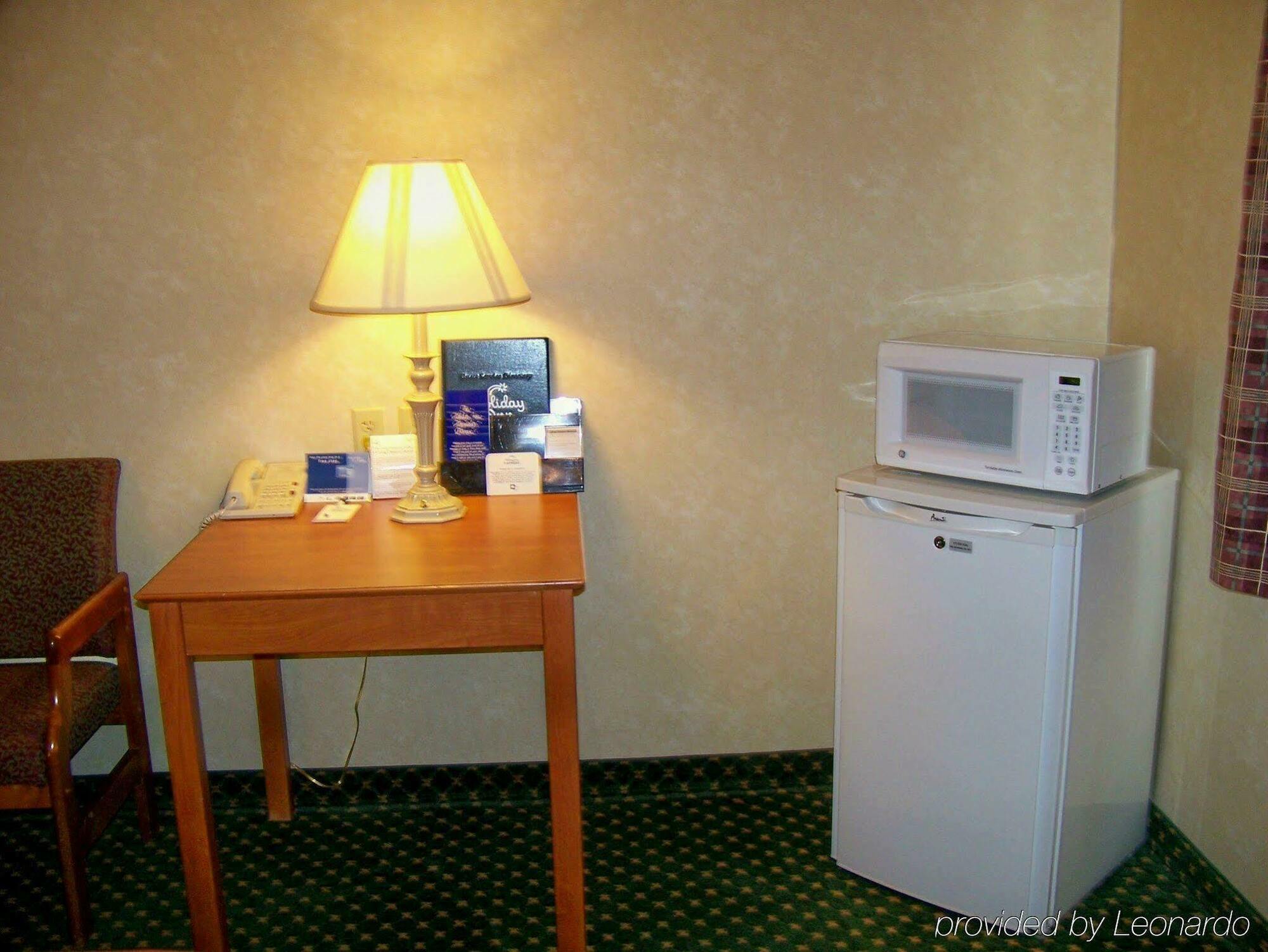 Holiday Inn Express Hotel & Suites Charlotte By Ihg Ngoại thất bức ảnh