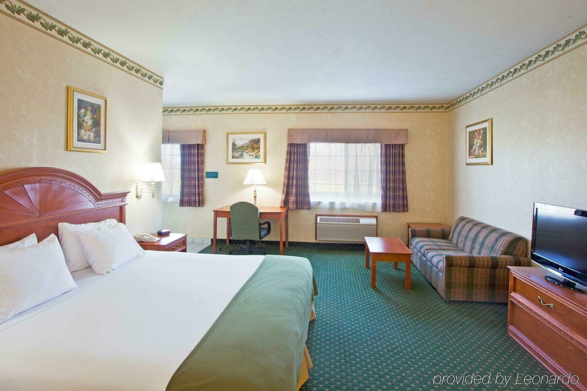 Holiday Inn Express Hotel & Suites Charlotte By Ihg Ngoại thất bức ảnh